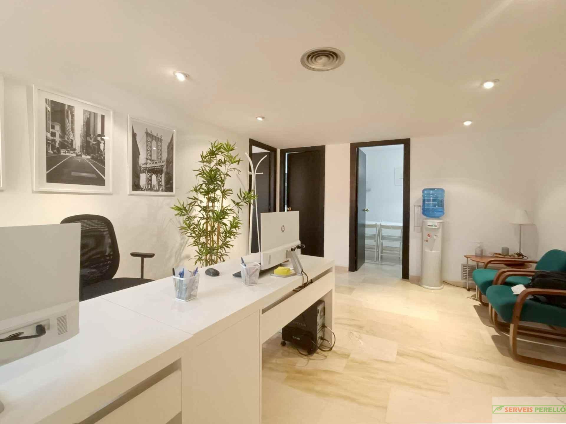 For sale of flat in Lleida