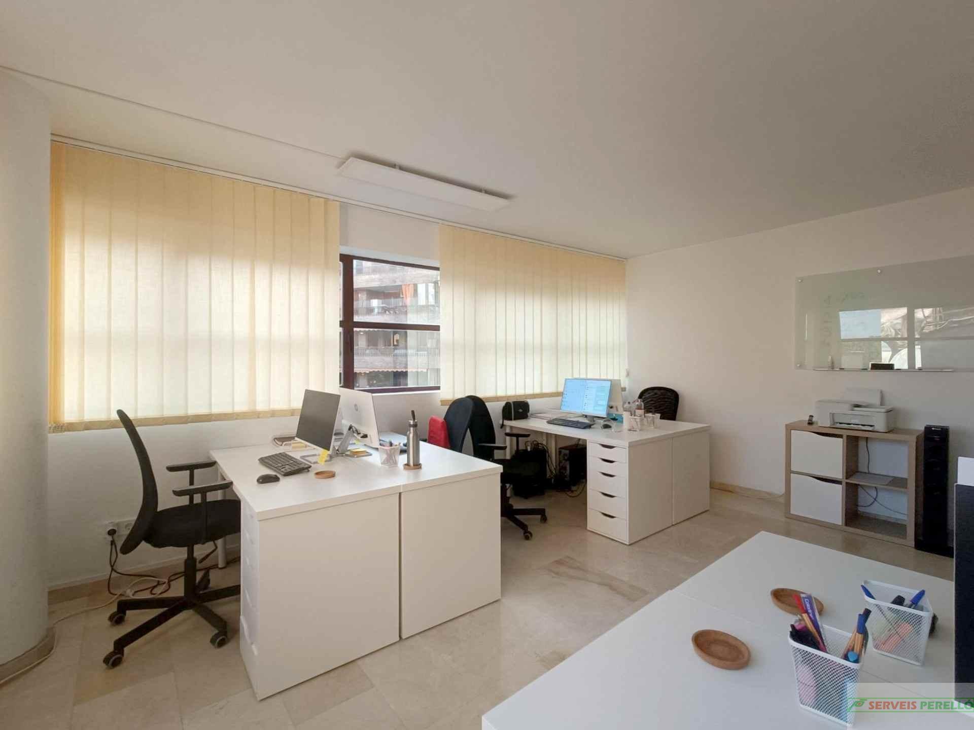 For sale of flat in Lleida