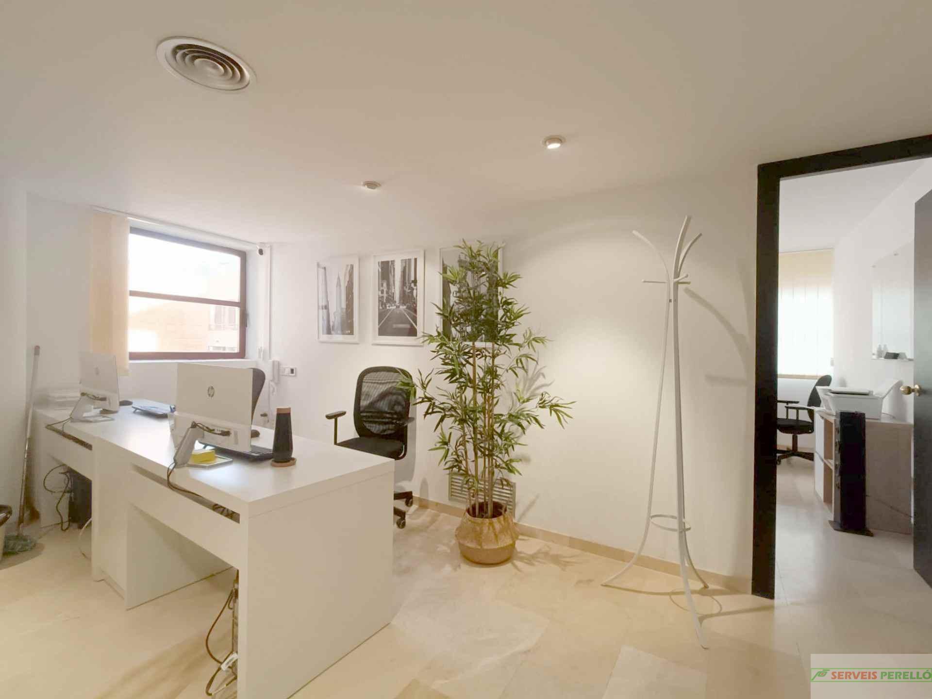 For sale of flat in Lleida