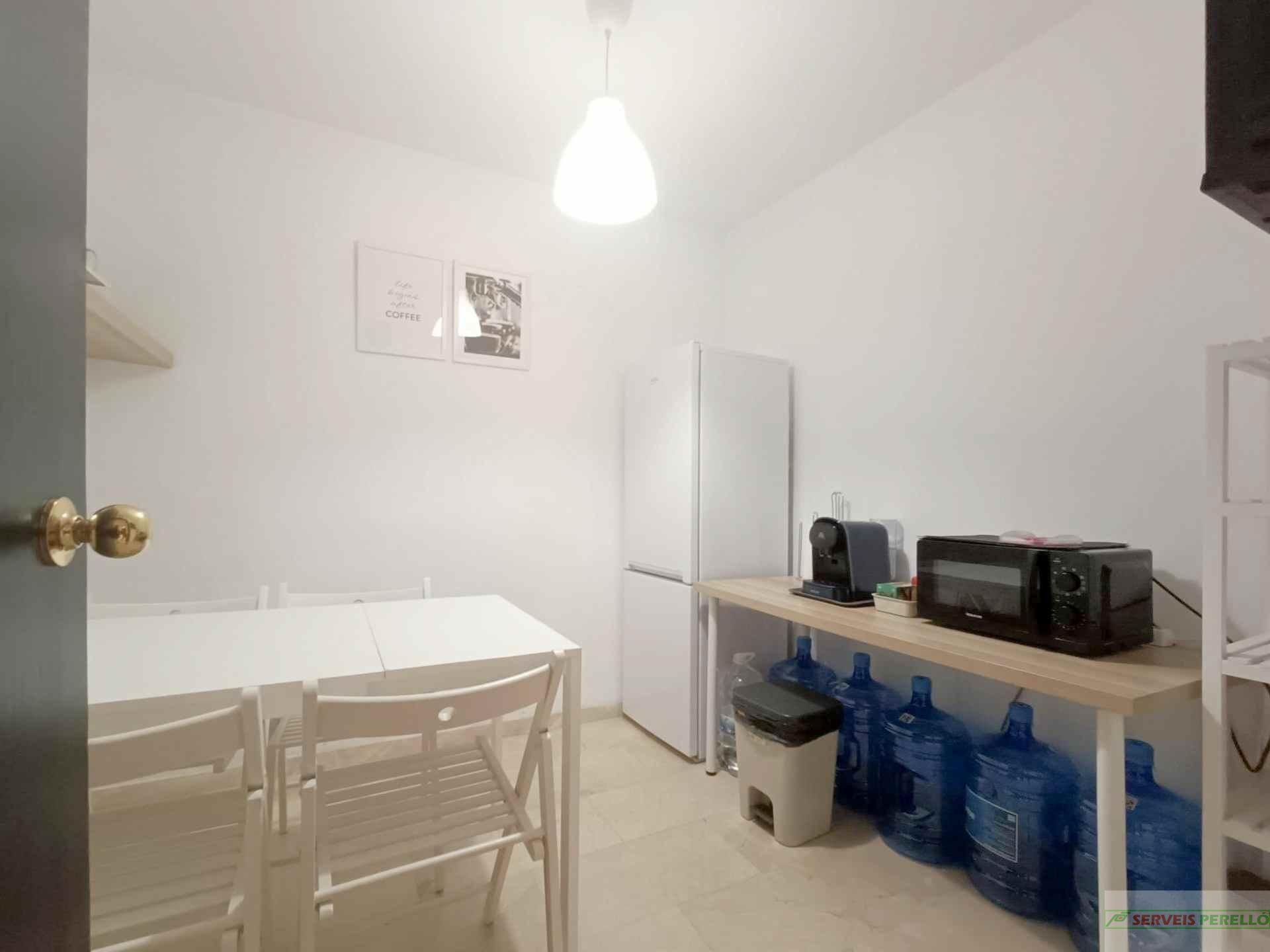 For sale of flat in Lleida