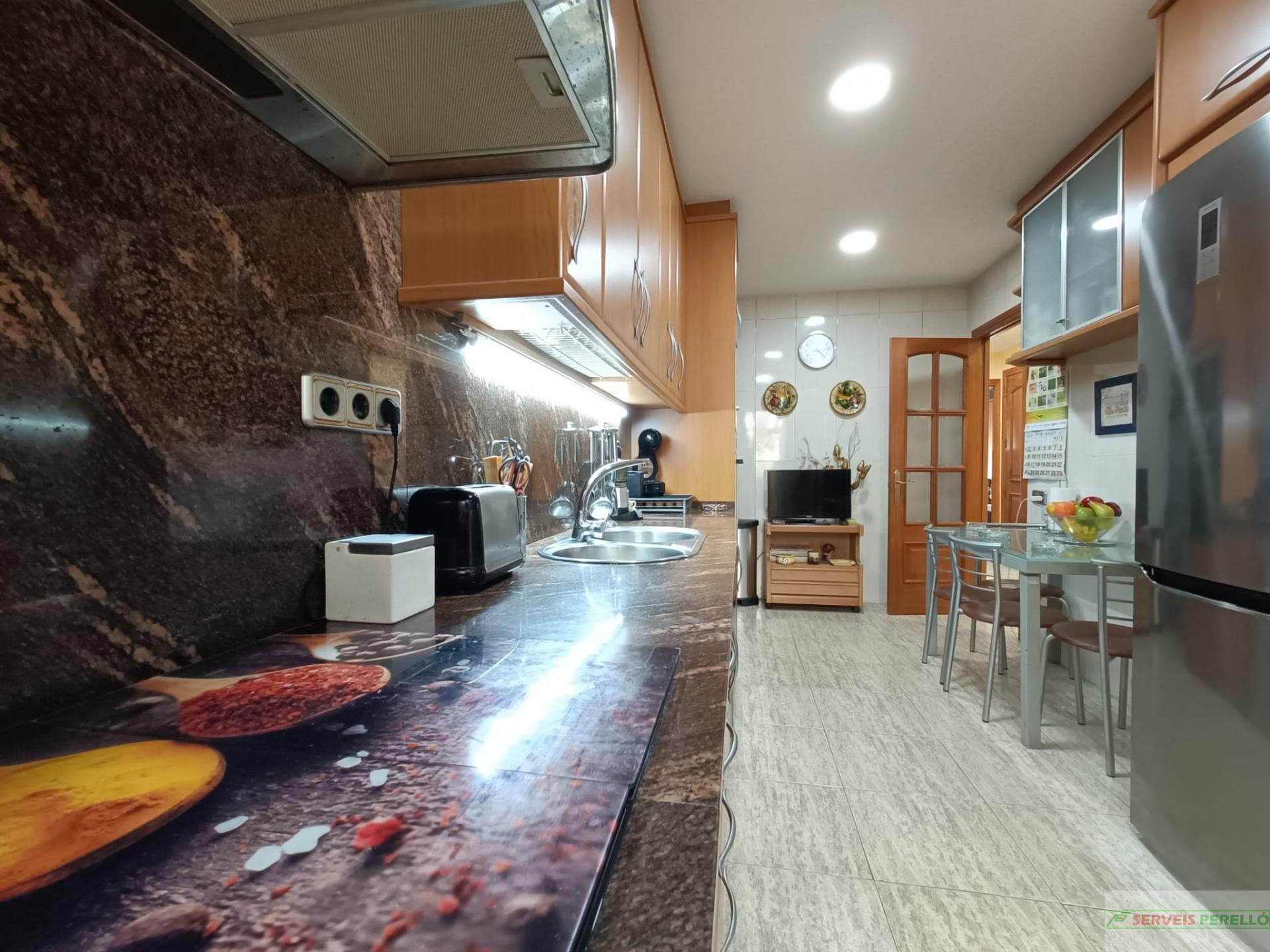 For sale of house in Artesa de Lleida