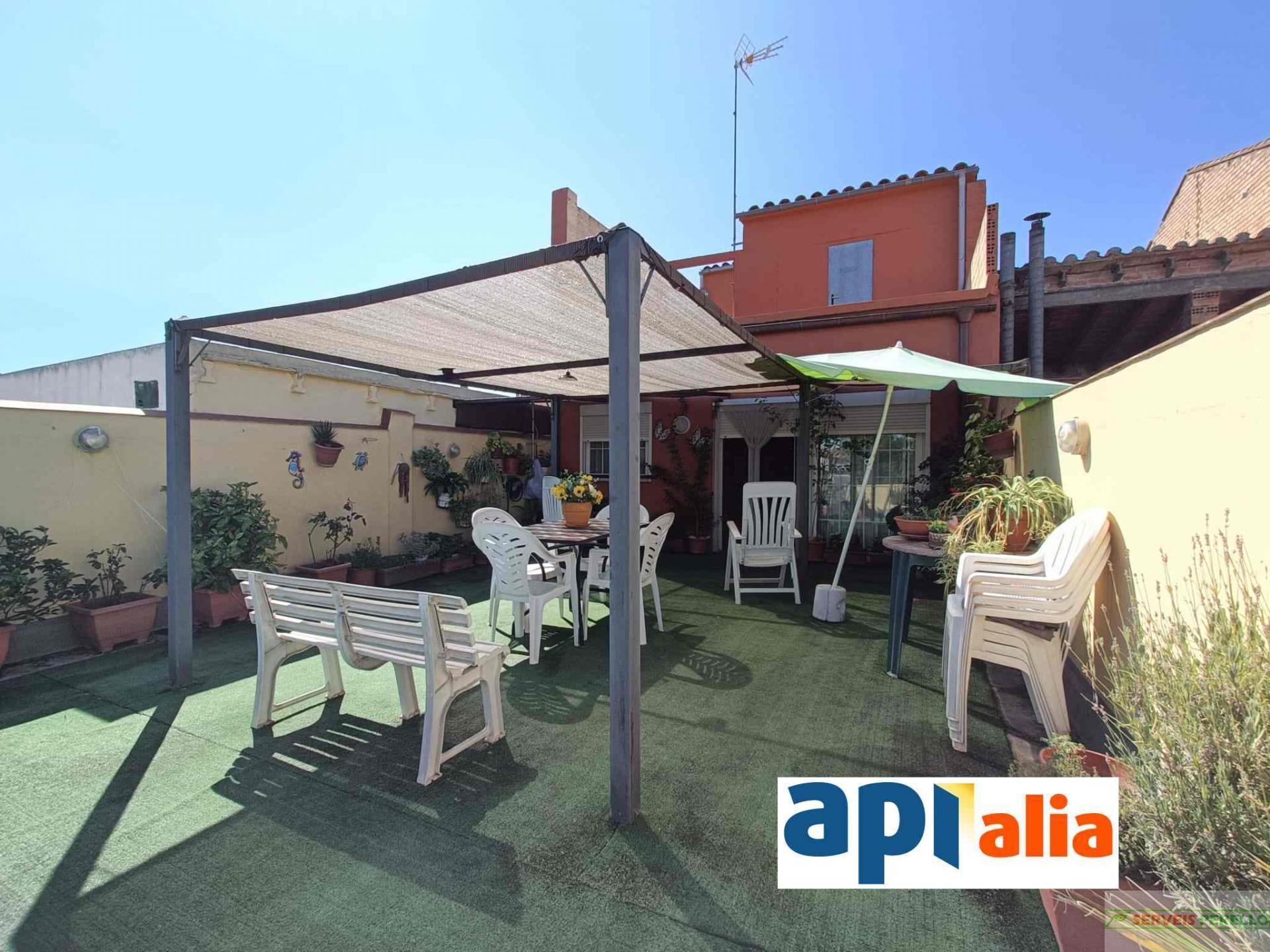 For sale of house in Artesa de Lleida