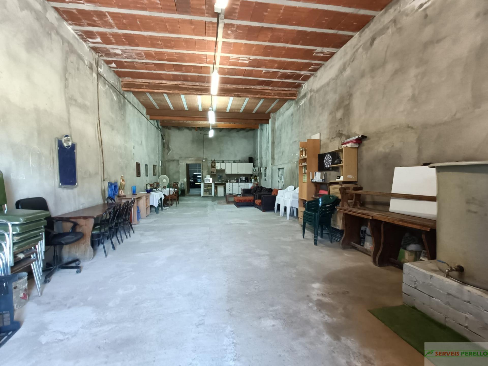 For sale of house in Artesa de Lleida