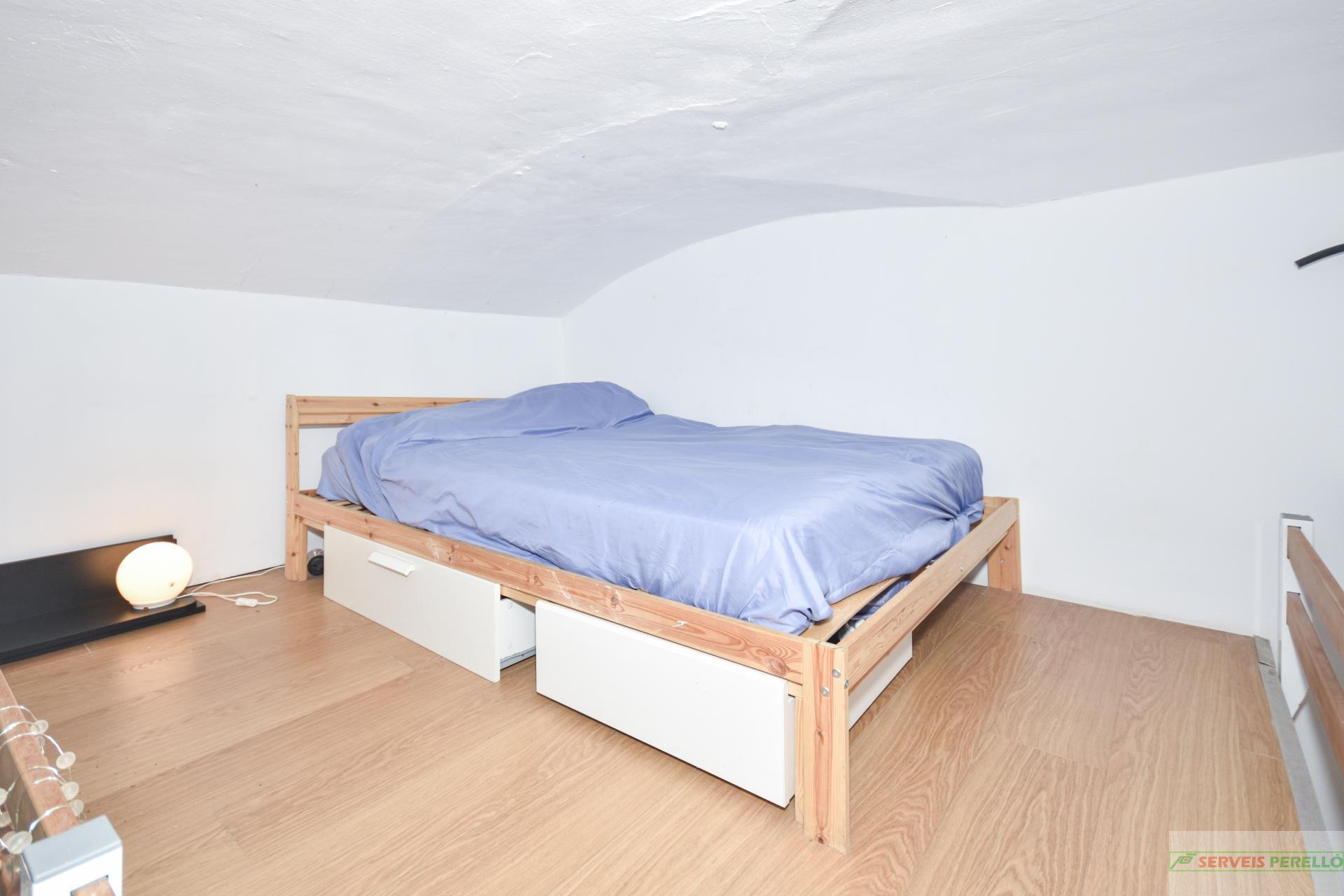 For sale of flat in Barcelona