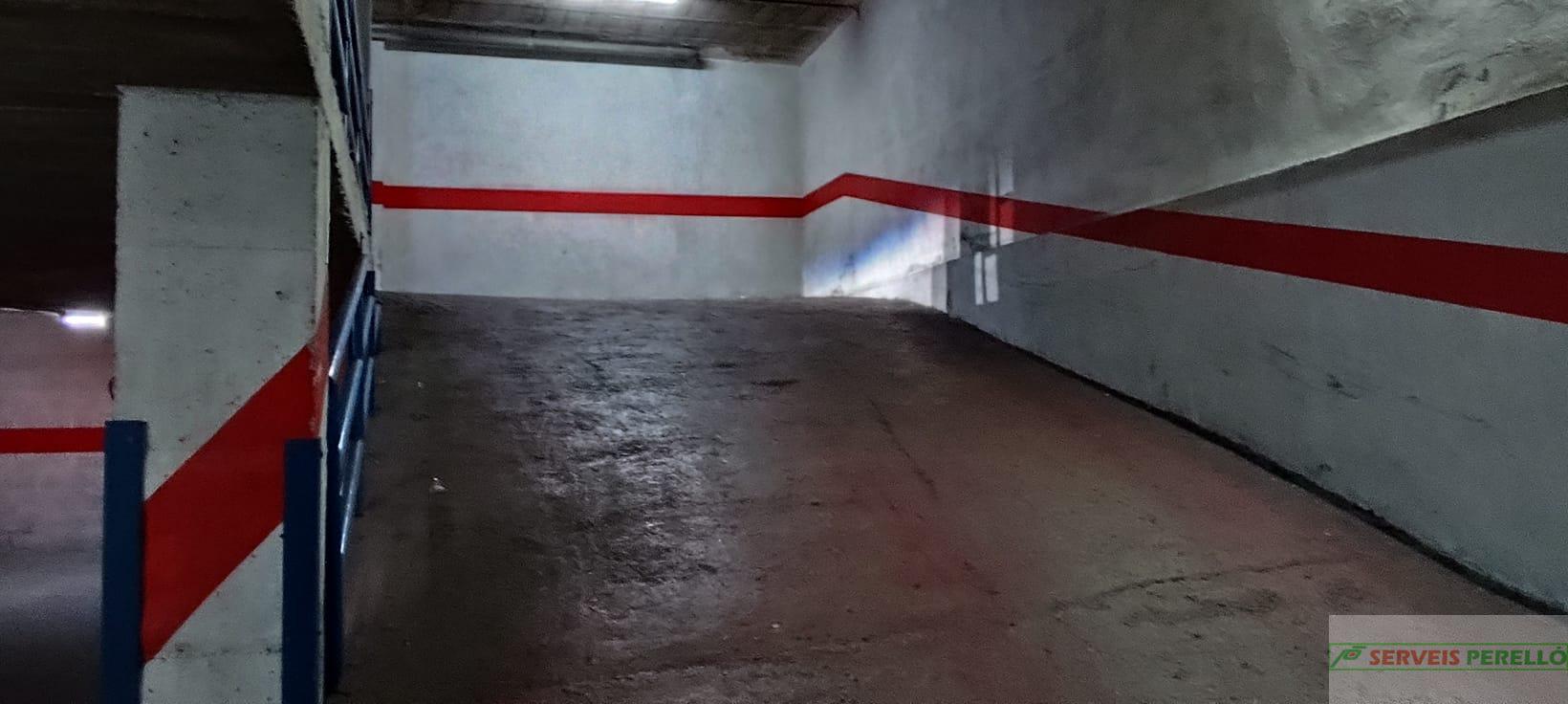 For sale of flat in Lleida