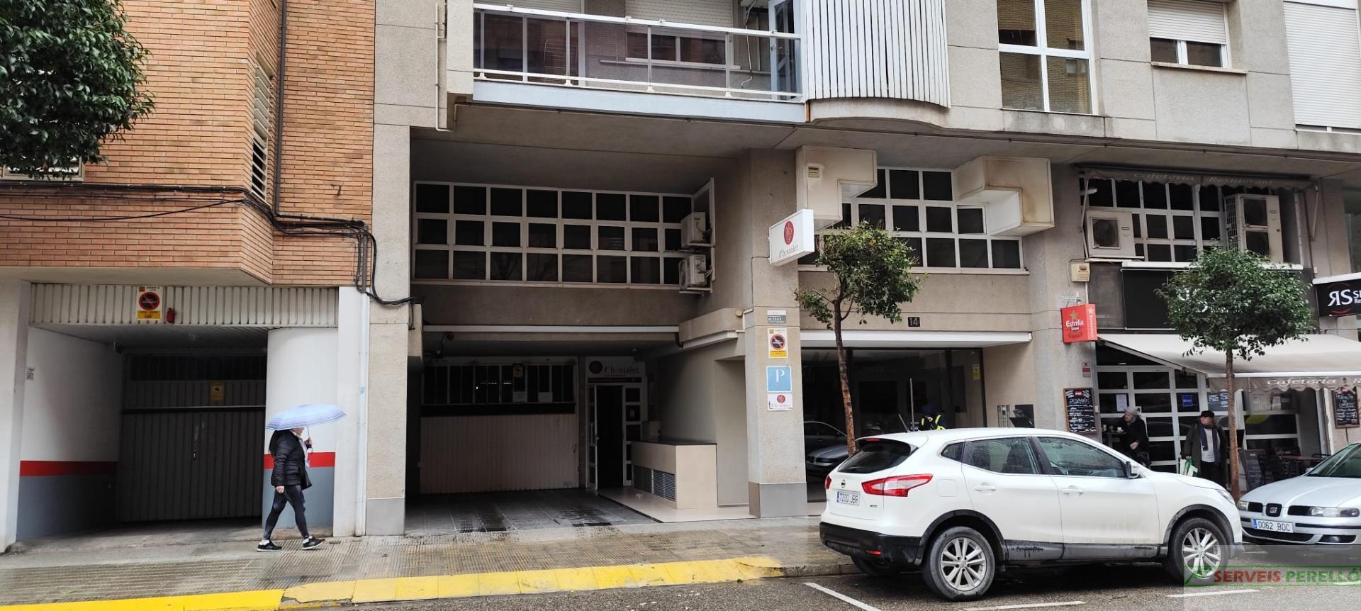For sale of flat in Lleida