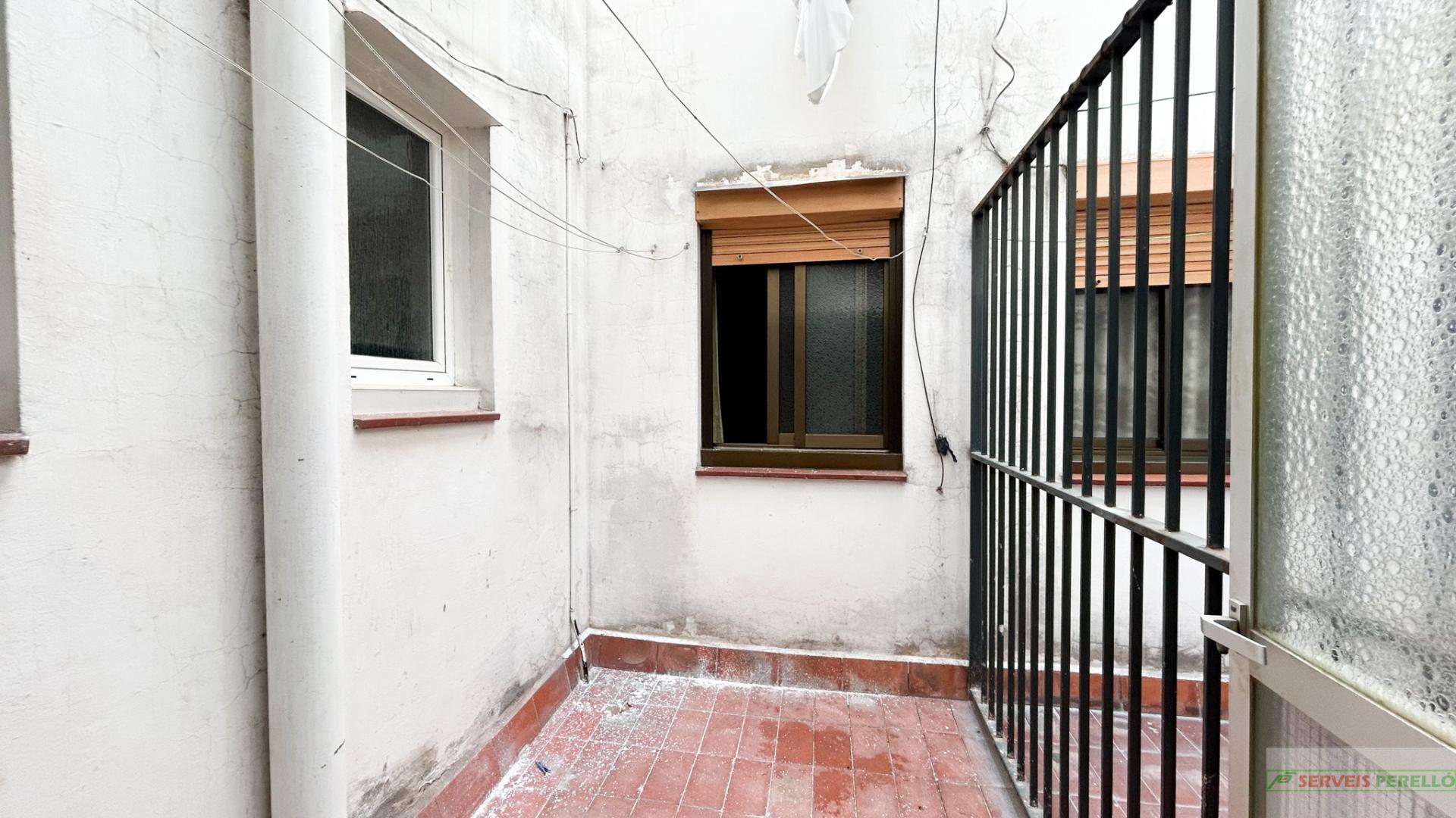 For sale of flat in Barcelona