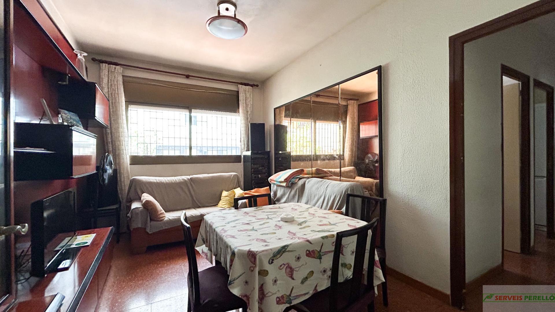 For sale of flat in Barcelona
