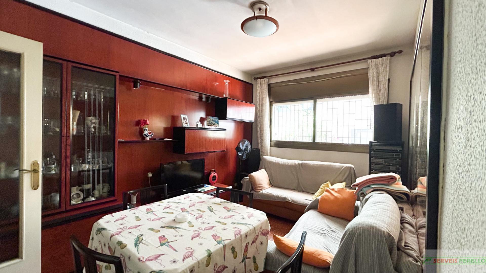 For sale of flat in Barcelona