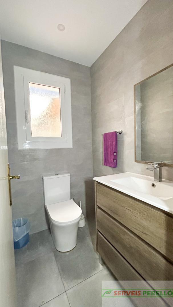 For sale of flat in Barcelona