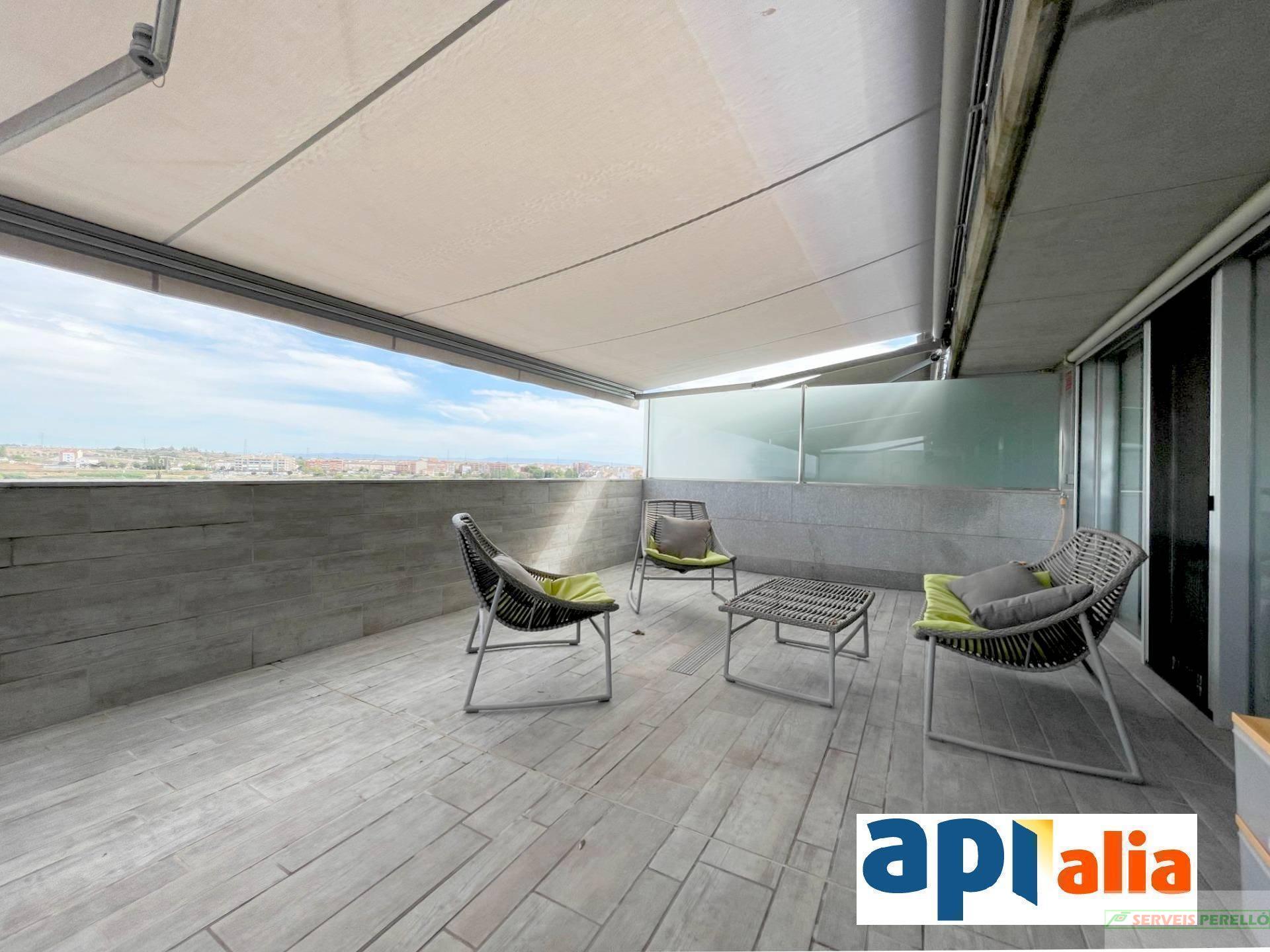For sale of flat in Lleida