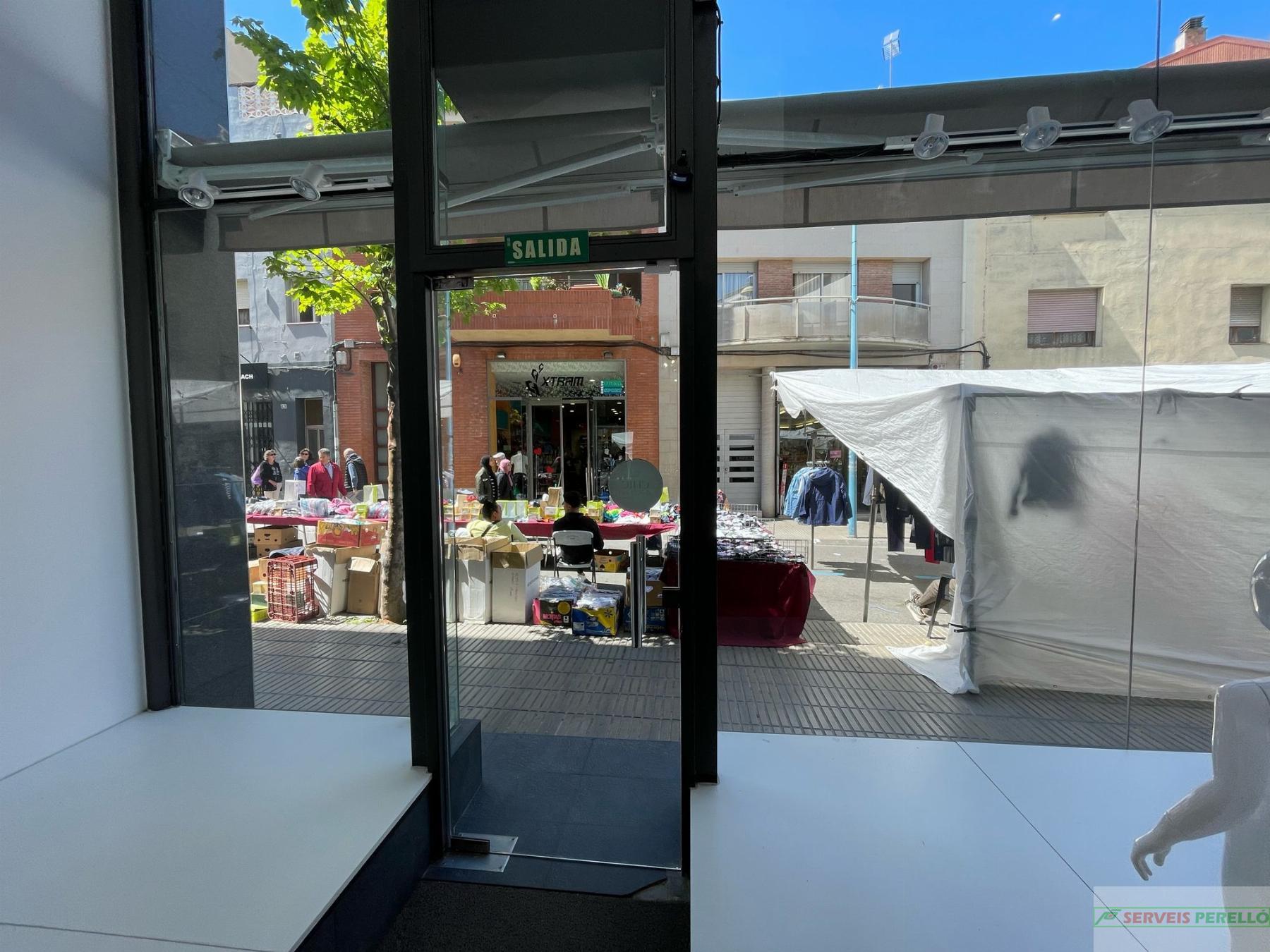 For rent of commercial in Mollerussa