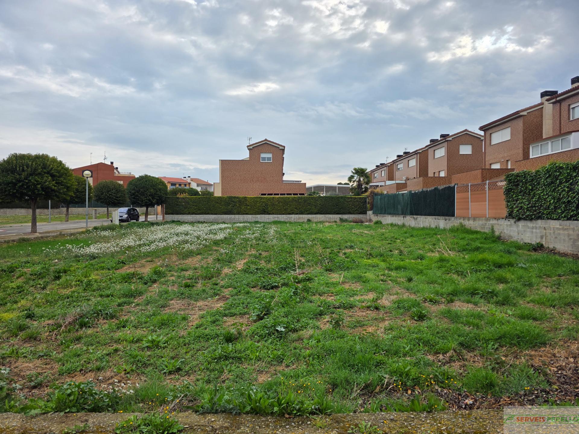 For sale of land in Vilanova de Segrià