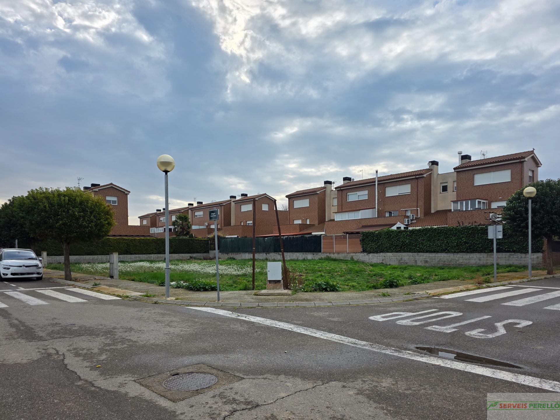 For sale of land in Vilanova de Segrià
