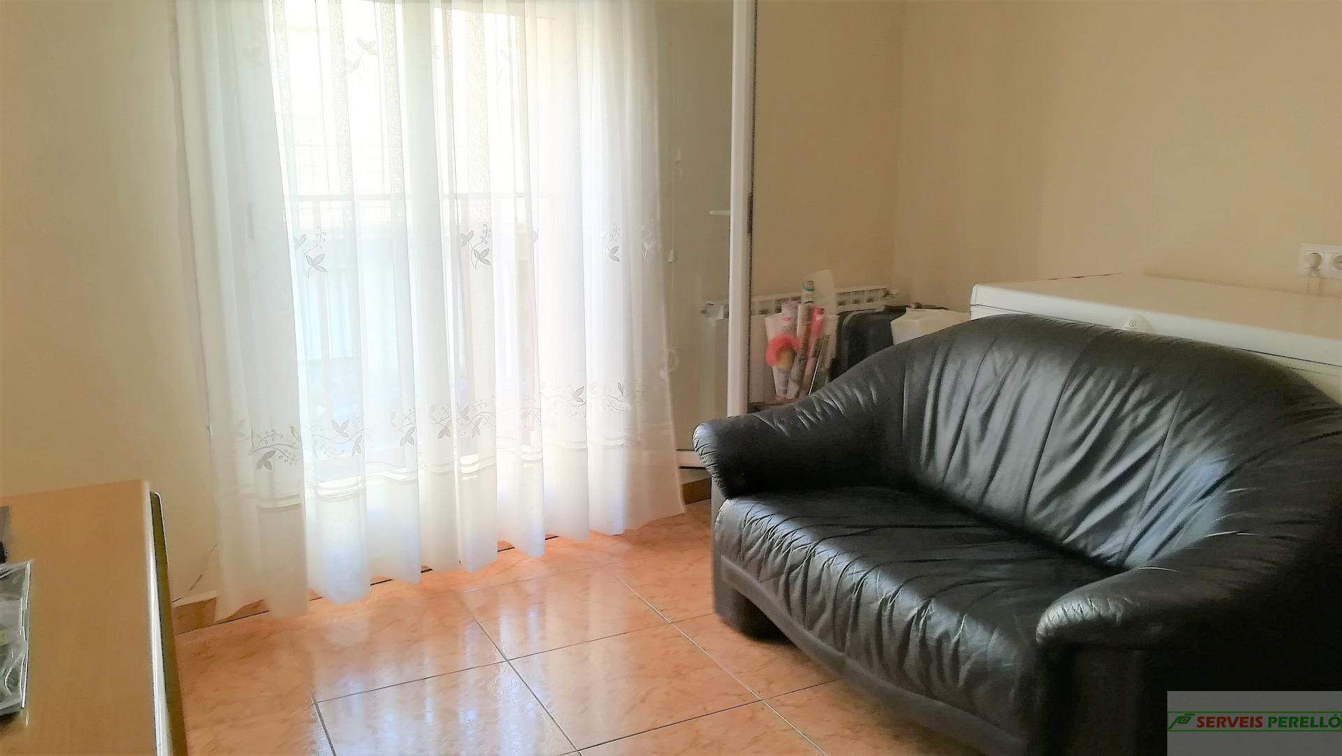 For sale of house in Bell-lloc d Urgell