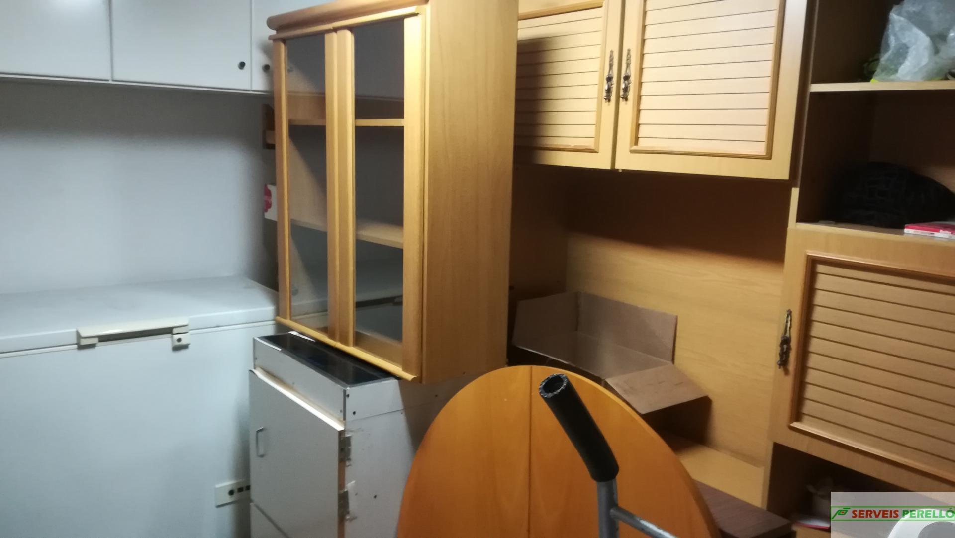 For sale of house in Bell-lloc d Urgell