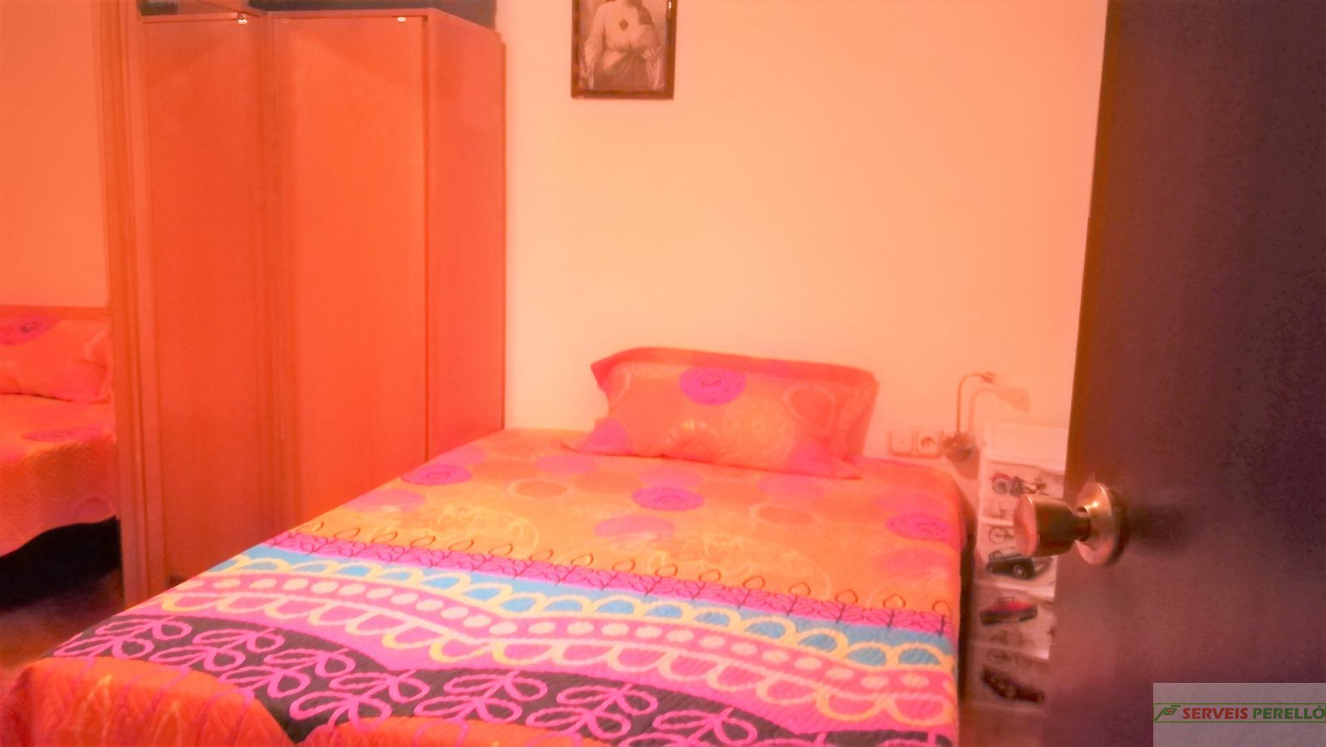 For sale of house in Bell-lloc d Urgell