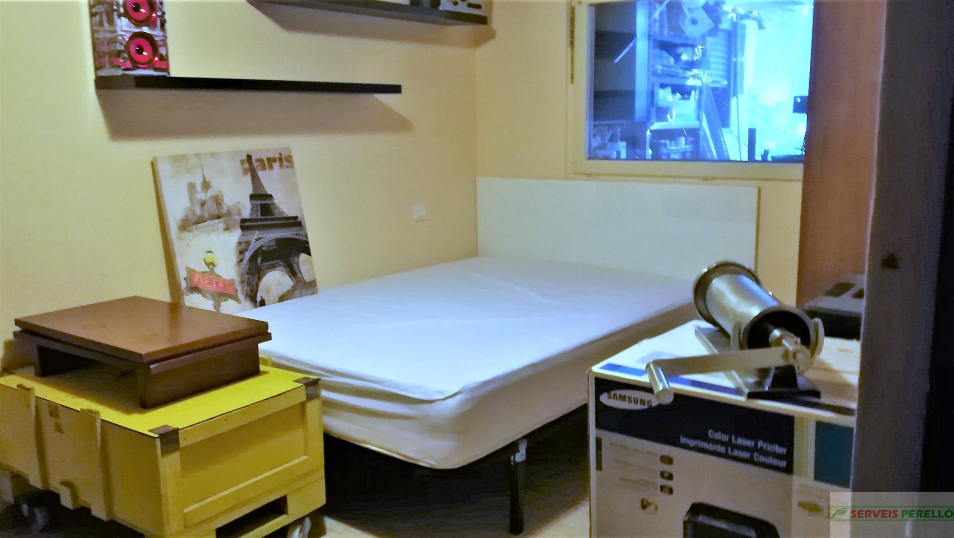 For sale of house in Bell-lloc d Urgell