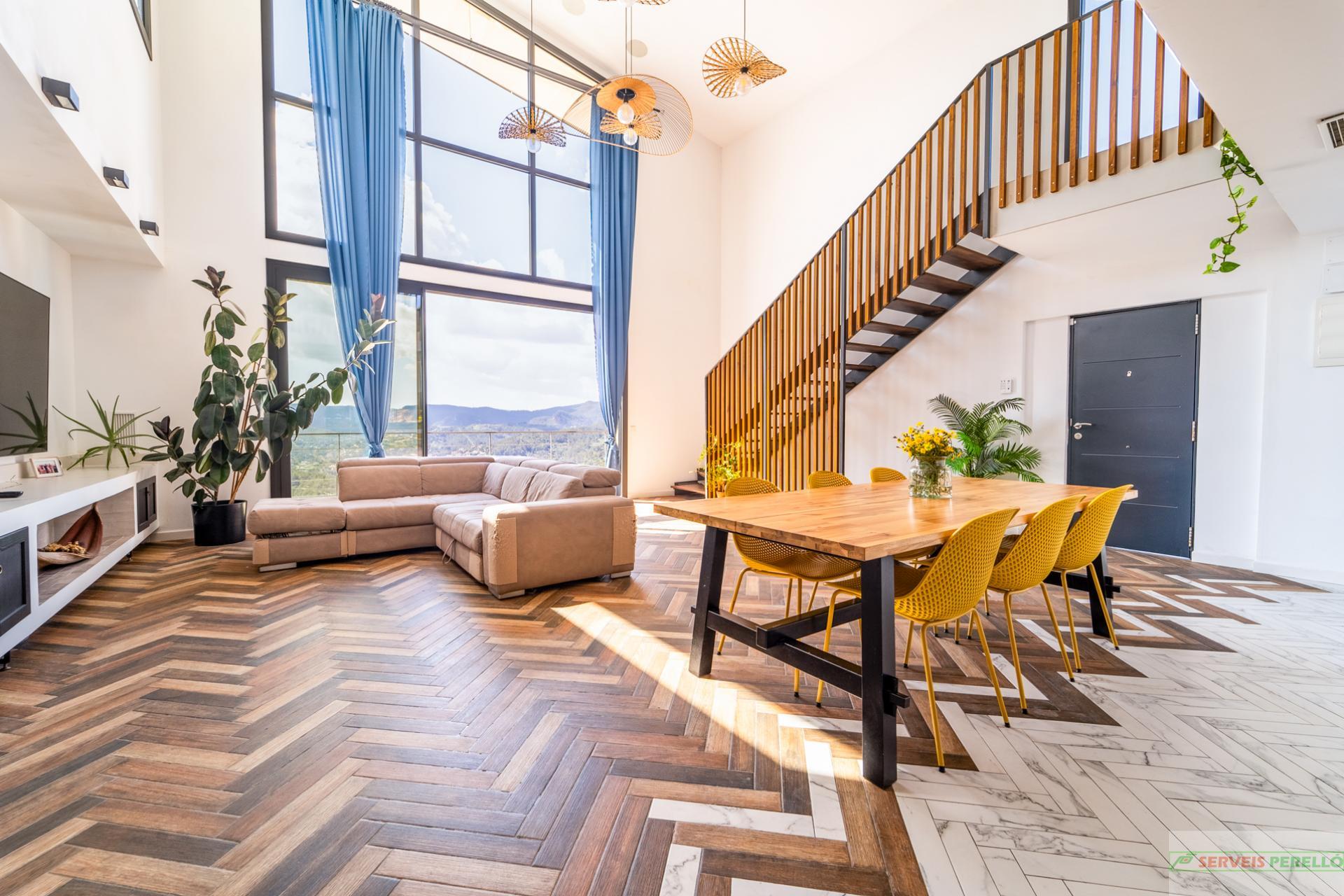 For sale of chalet in Torrelles de Llobregat