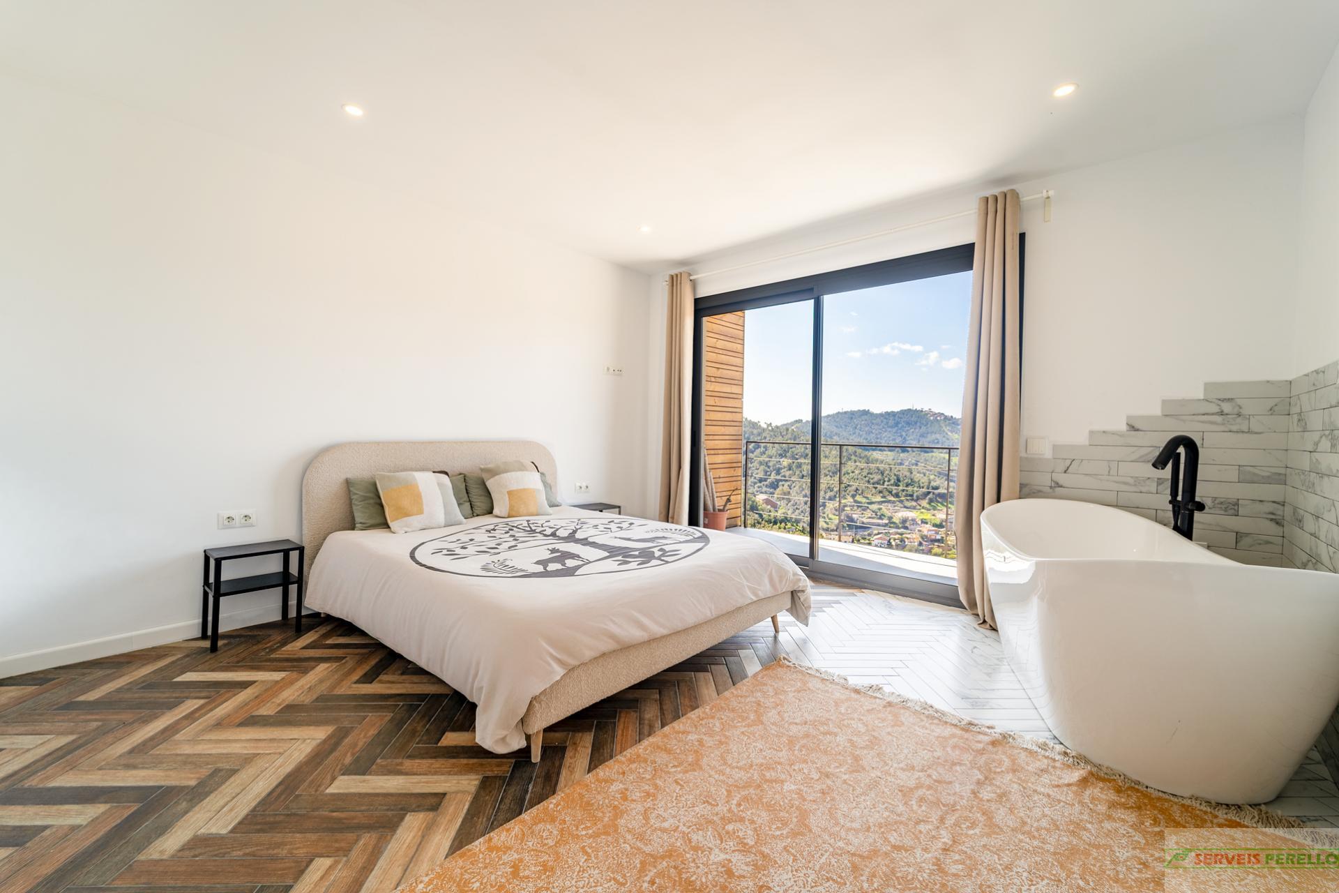 For sale of chalet in Torrelles de Llobregat