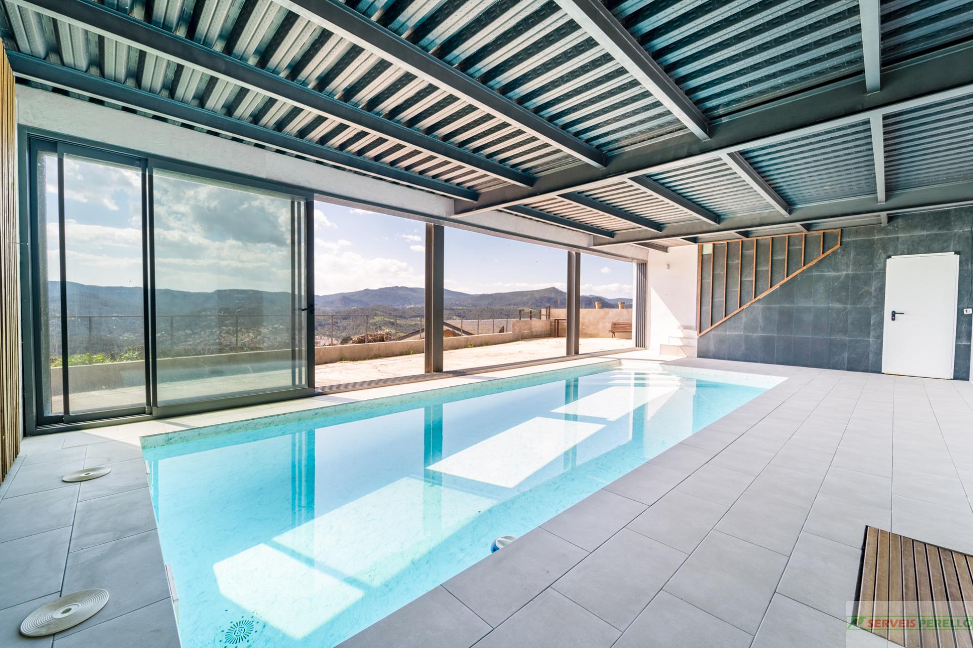 For sale of chalet in Torrelles de Llobregat