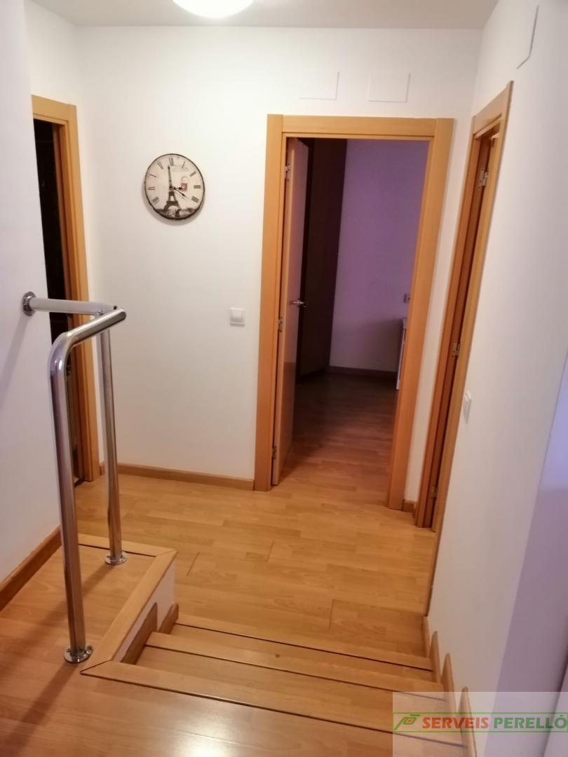 For sale of flat in Lleida