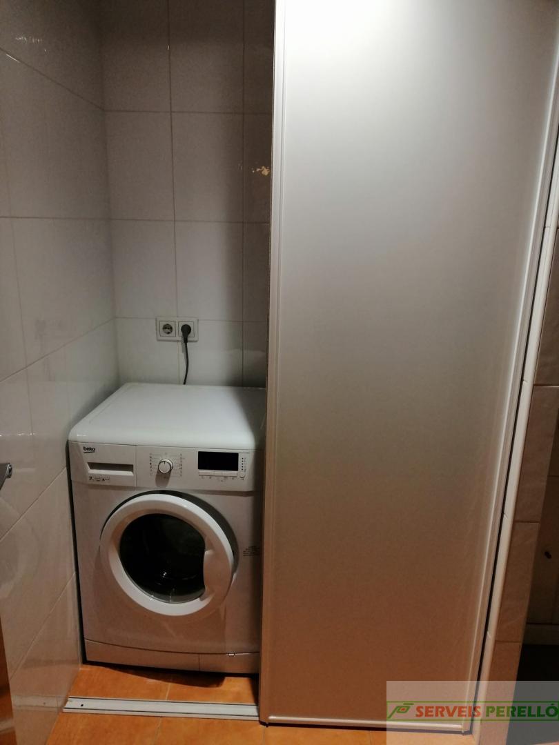 For sale of flat in Lleida