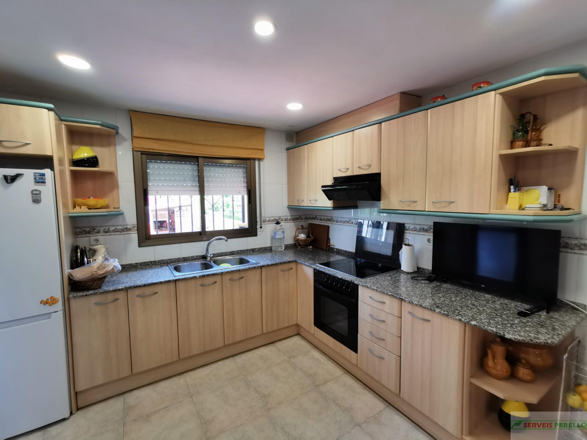 For sale of house in Creixell