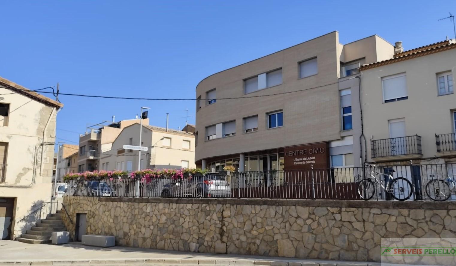 For sale of land in Golmes