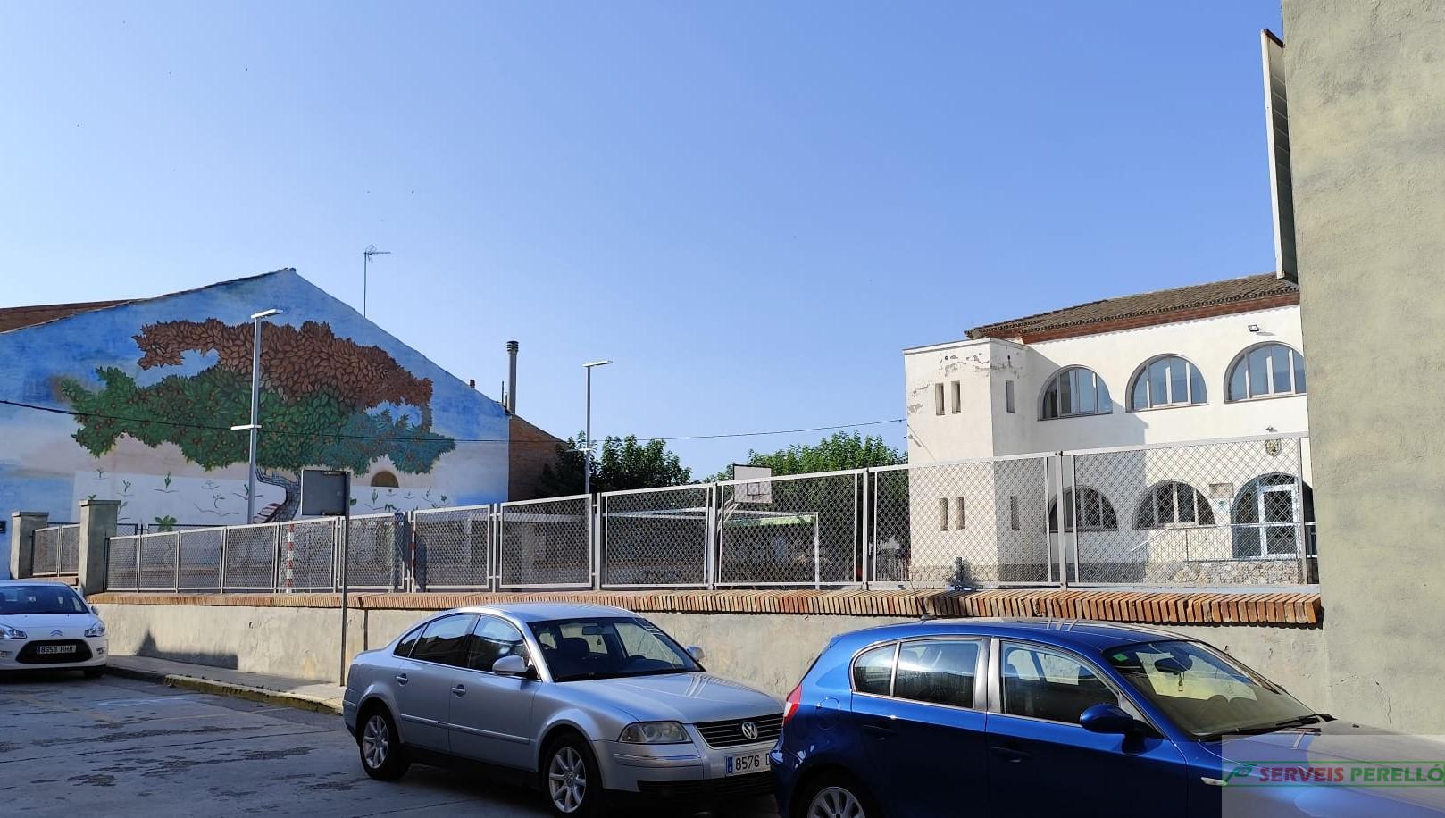 For sale of land in Golmes