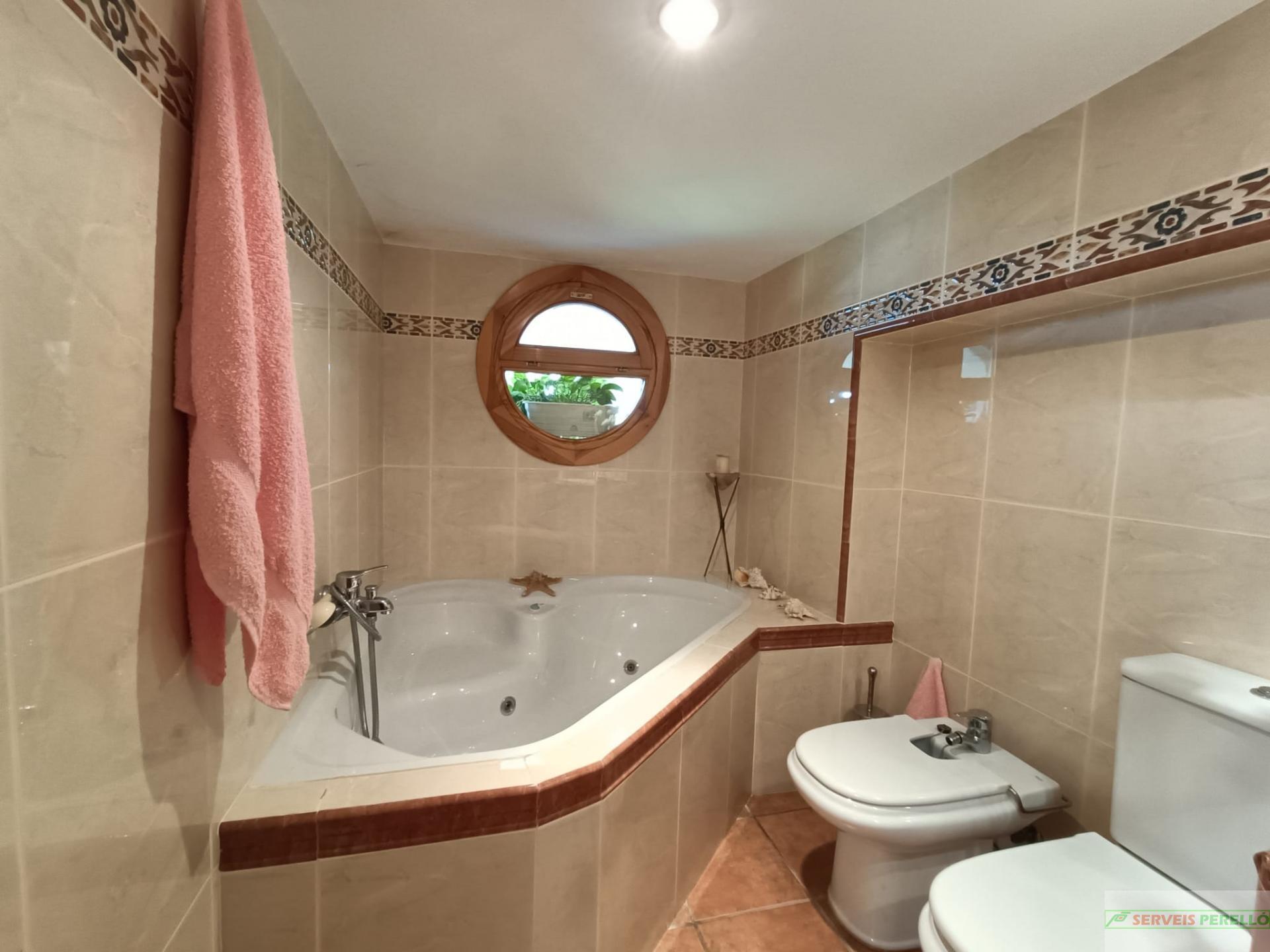 For sale of house in Alcoletge