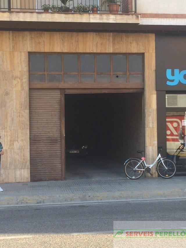 For rent of commercial in Mollerussa