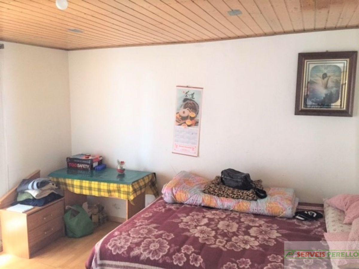 For sale of house in Miralcamp