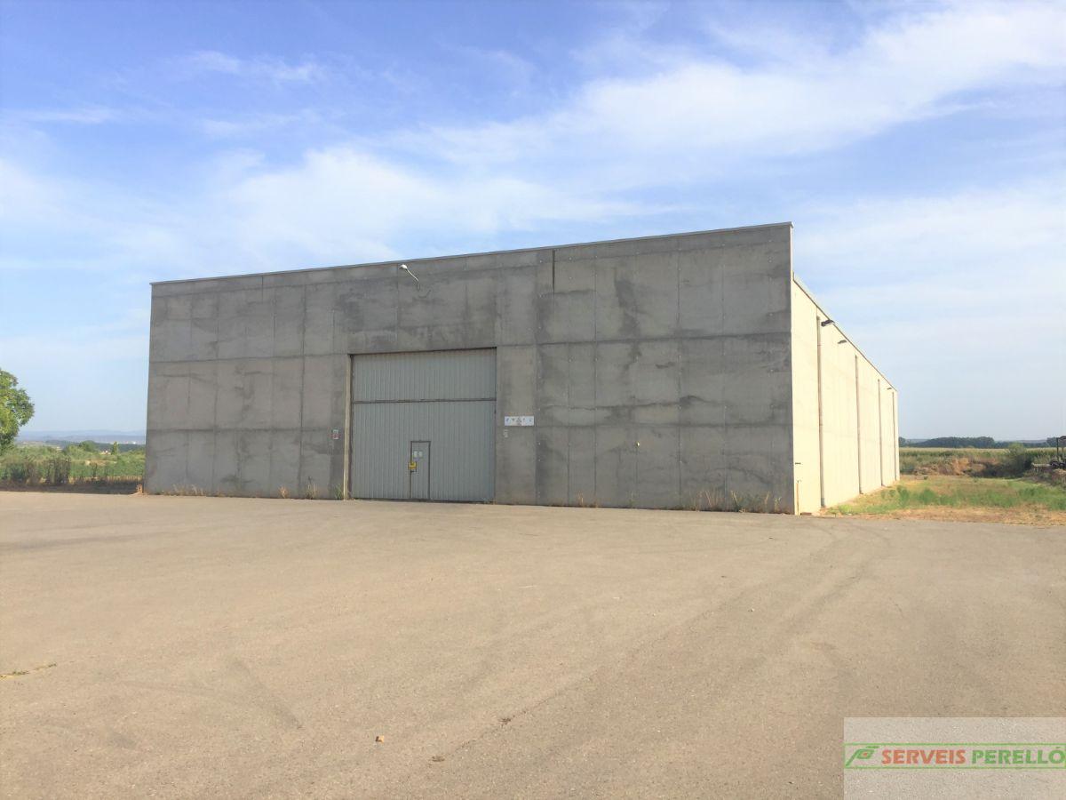 Venta de nave industrial en Torregrossa