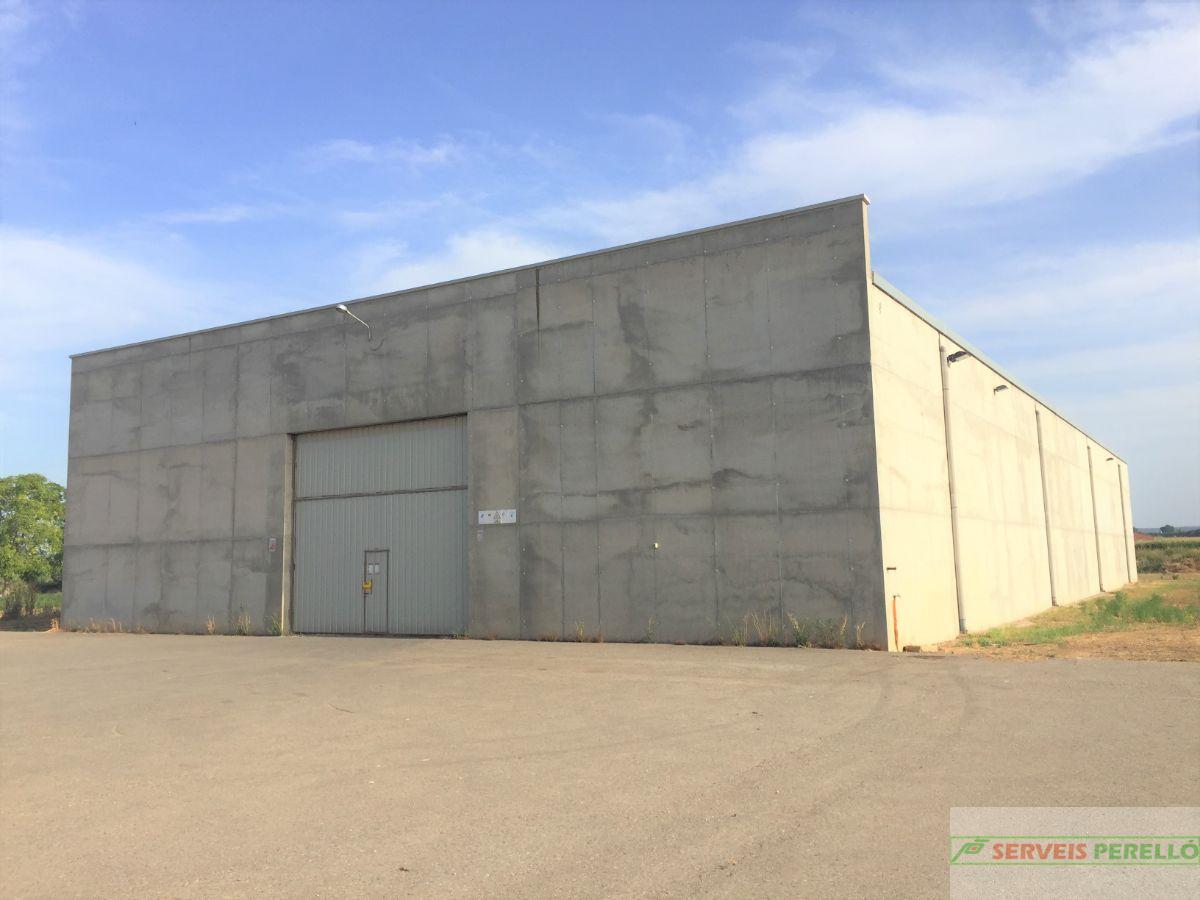 Venta de nave industrial en Torregrossa