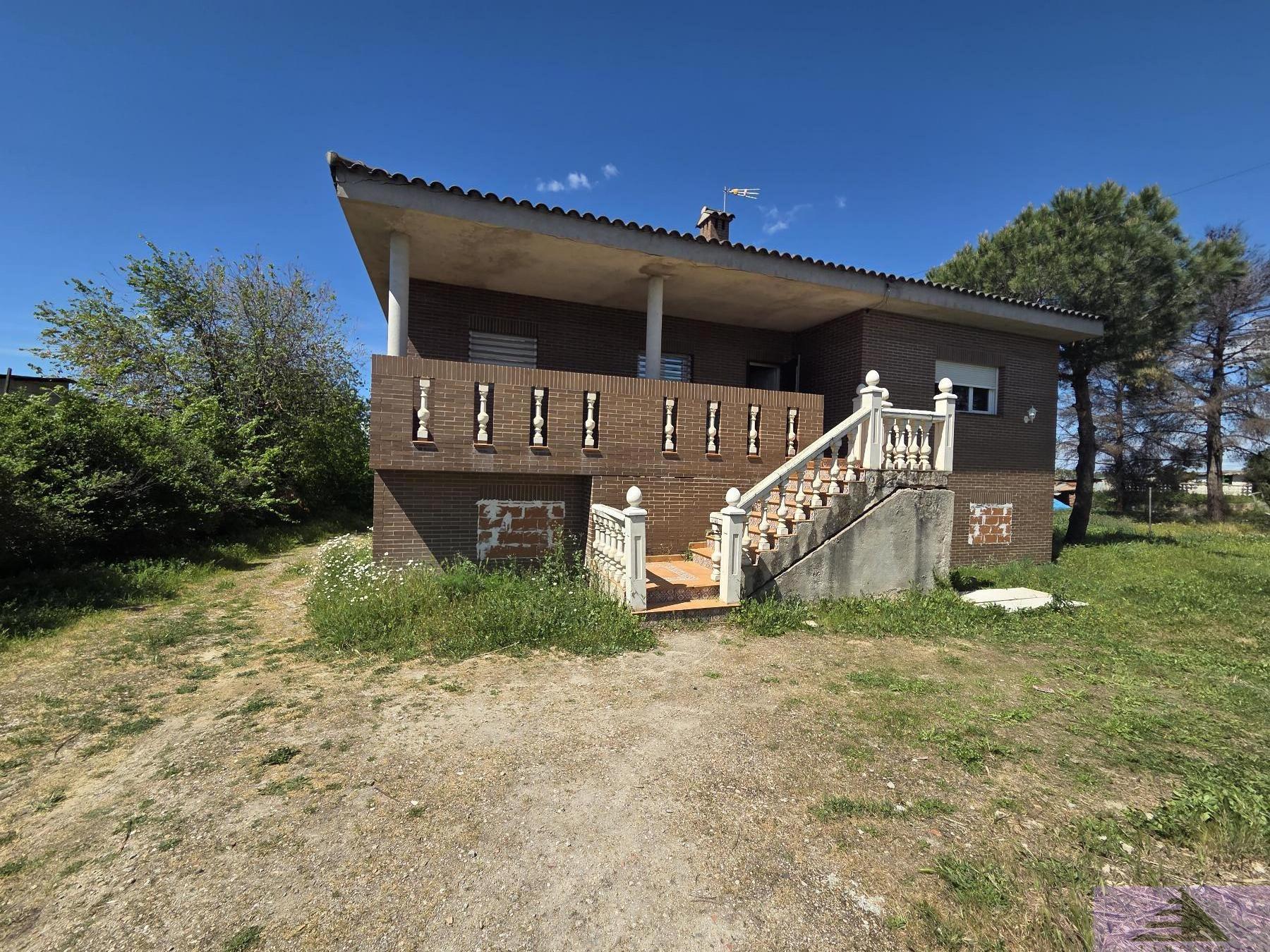 Venta de chalet en Yeles