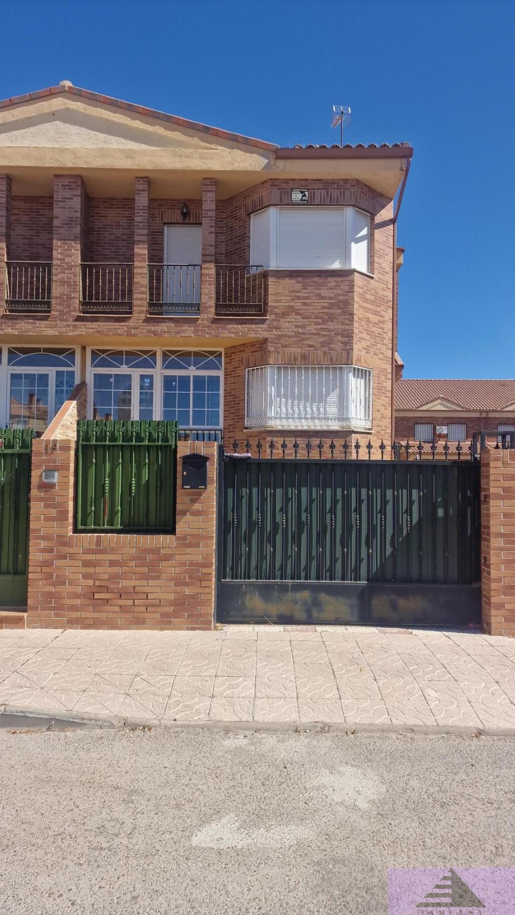 Venta de chalet en Torrejón de la Calzada