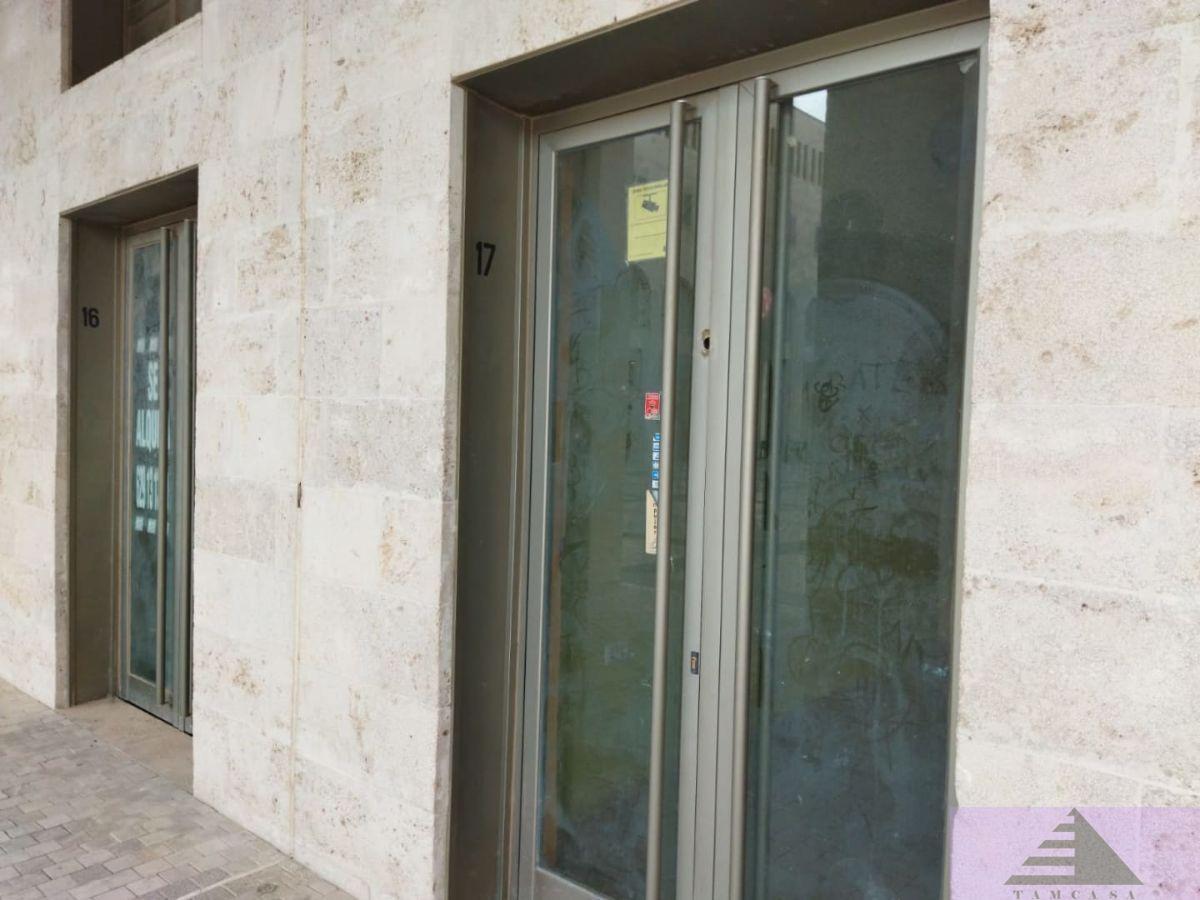For sale of commercial in Noblejas