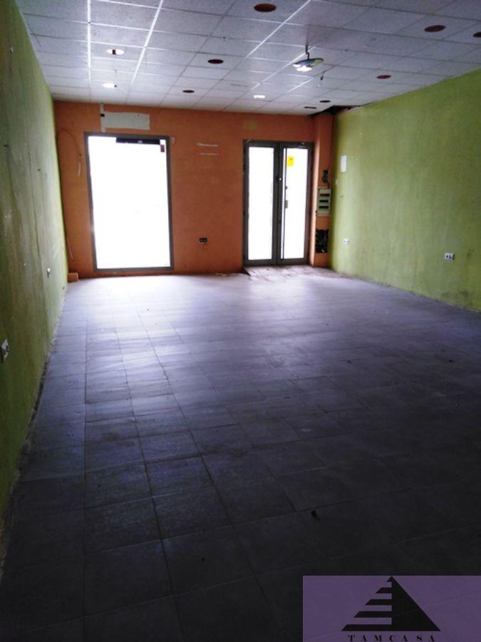 Venta de local comercial en Noblejas