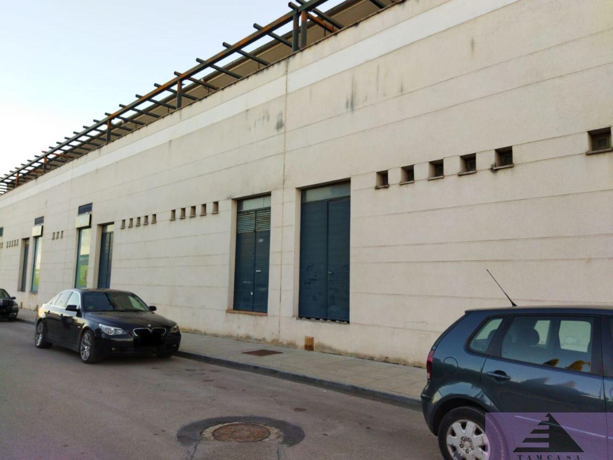 Venta de local comercial en Noblejas