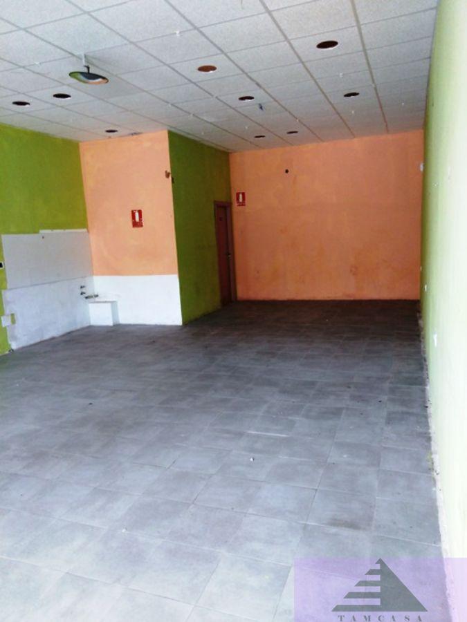 Venta de local comercial en Noblejas