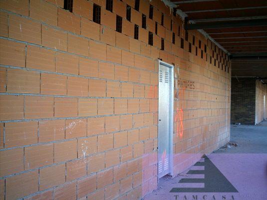For rent of commercial in Seseña