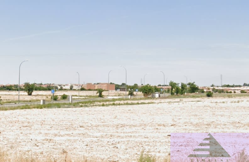 For sale of land in Illescas