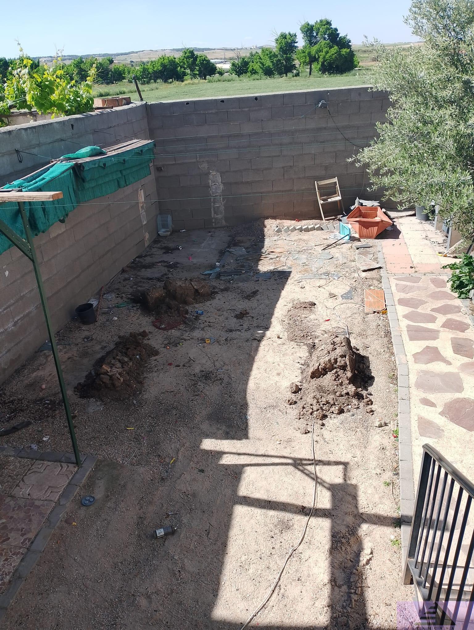 For sale of chalet in Tembleque