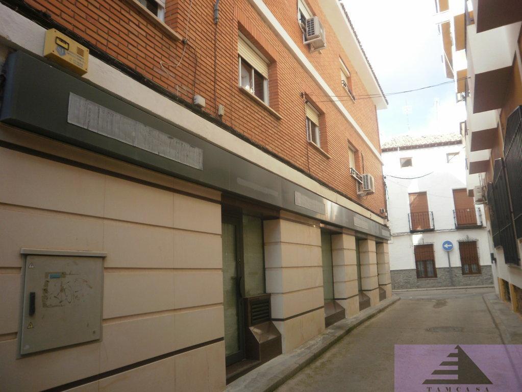 Venta de local comercial en Dosbarrios