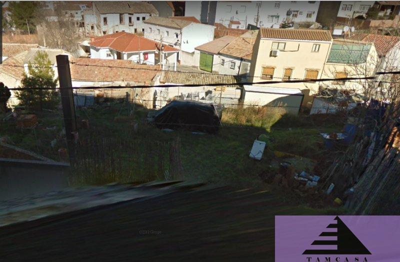 For sale of land in Seseña