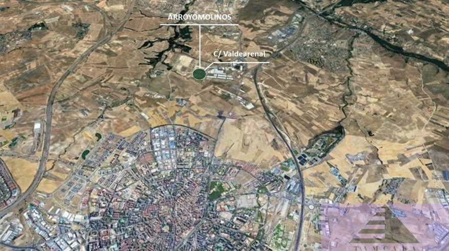 For sale of land in Arroyomolinos