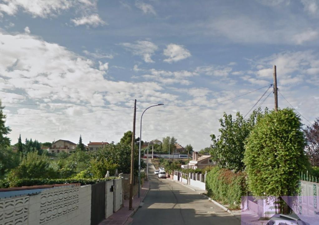 Venta de terreno en Colmenar de Oreja