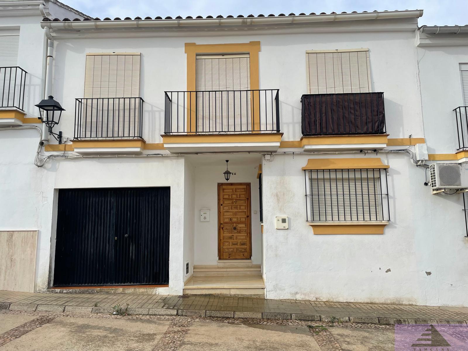 For sale of chalet in Campofrío