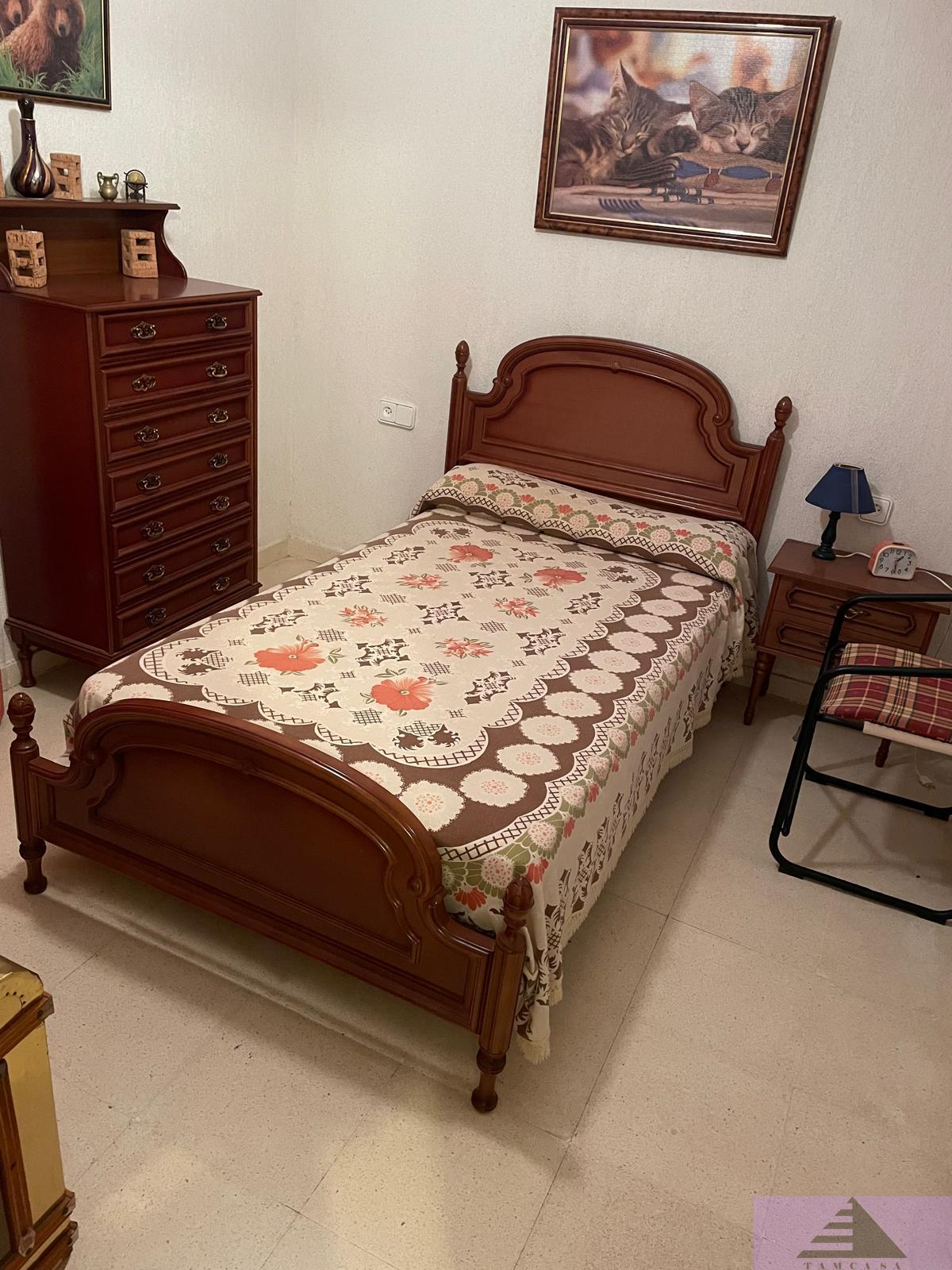 For sale of chalet in Campofrío